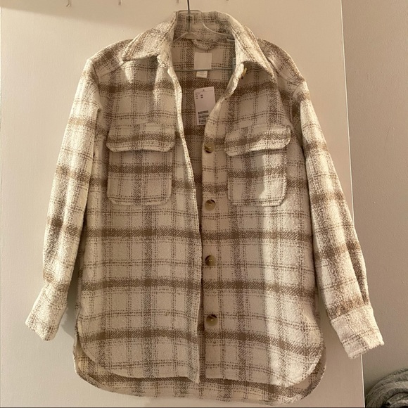 H&M Plaid Shacket - Picture 6 of 8